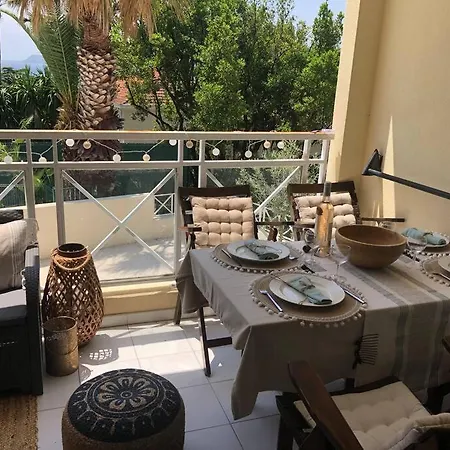 Quiet Sea View With Pool