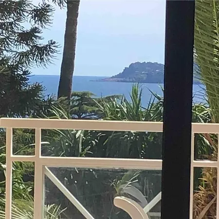 Quiet Sea View With Pool Apartment *